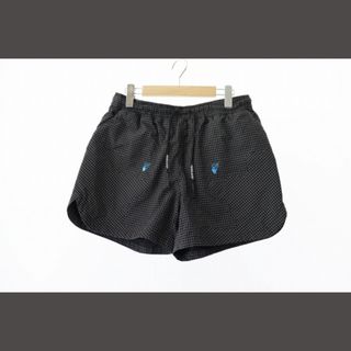 Off-White - ハーフパンツ 【新品】の通販 by み's shop|オフ Off-White - ハーフパンツ 【新品】の通販 by み's shop|オフ