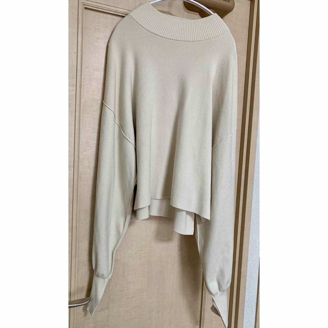 MAISON SPECIAL(メゾンスペシャル)のMAISON SPECIAL バナナスリーブニットトップス 税込11,000円 レディースのトップス(カットソー(長袖/七分))の商品写真