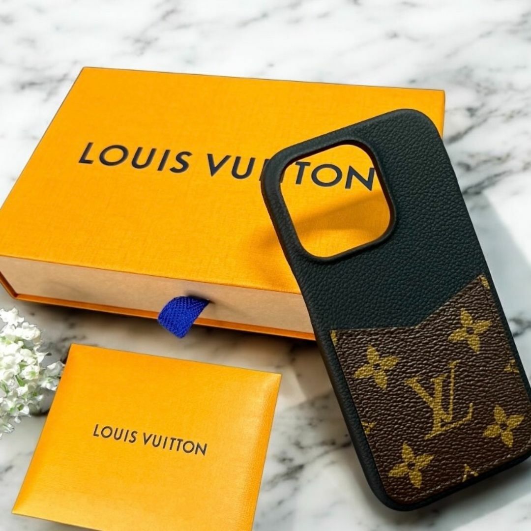 LOUIS VUITTON - ✨正規品＆極美品‼️✨ ルイヴィトン モノグラムバンパー iPhone15Pro