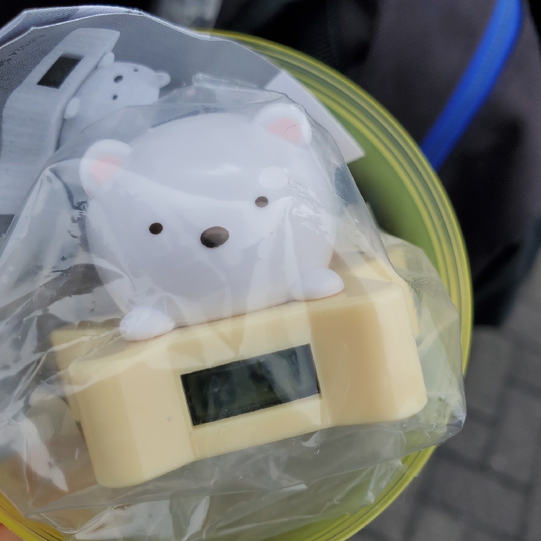 【新品】 すみっコぐらし 星空さんぽ いっしょにのんびりおきどけい しろくま エンタメ/ホビーのおもちゃ/ぬいぐるみ(キャラクターグッズ)の商品写真