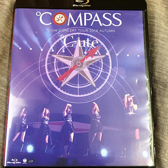 モーニング娘。(モーニングムスメ)の°C-ute ブルーレイ Blu-ray °COMPASS 美品 送料無料♡ エンタメ/ホビーのDVD/ブルーレイ(ミュージック)の商品写真