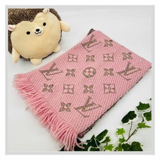 LOUIS VUITTON(マフラー/ショール ・ ピンク/桃色系)のフリマ LOUIS VUITTON(マフラー/ショール ・ ピンク/桃色系)のフリマ
