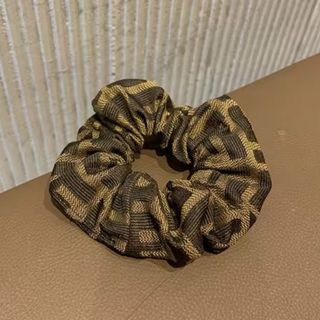 FENDI(ヘアアクセサリー)のフリマアイテム一覧 FENDI(ヘアアクセサリー)のフリマアイテム一覧