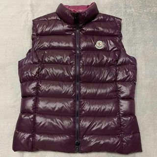 MONCLER(ダウンベスト)のフリマアイテム一覧 MONCLER(ダウンベスト)のフリマアイテム一覧