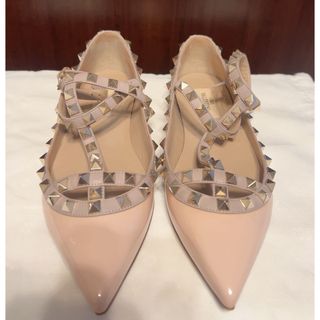 VALENTINO(ハイヒール/パンプス)のフリマアイテム一覧 VALENTINO(ハイヒール/パンプス)のフリマアイテム一覧