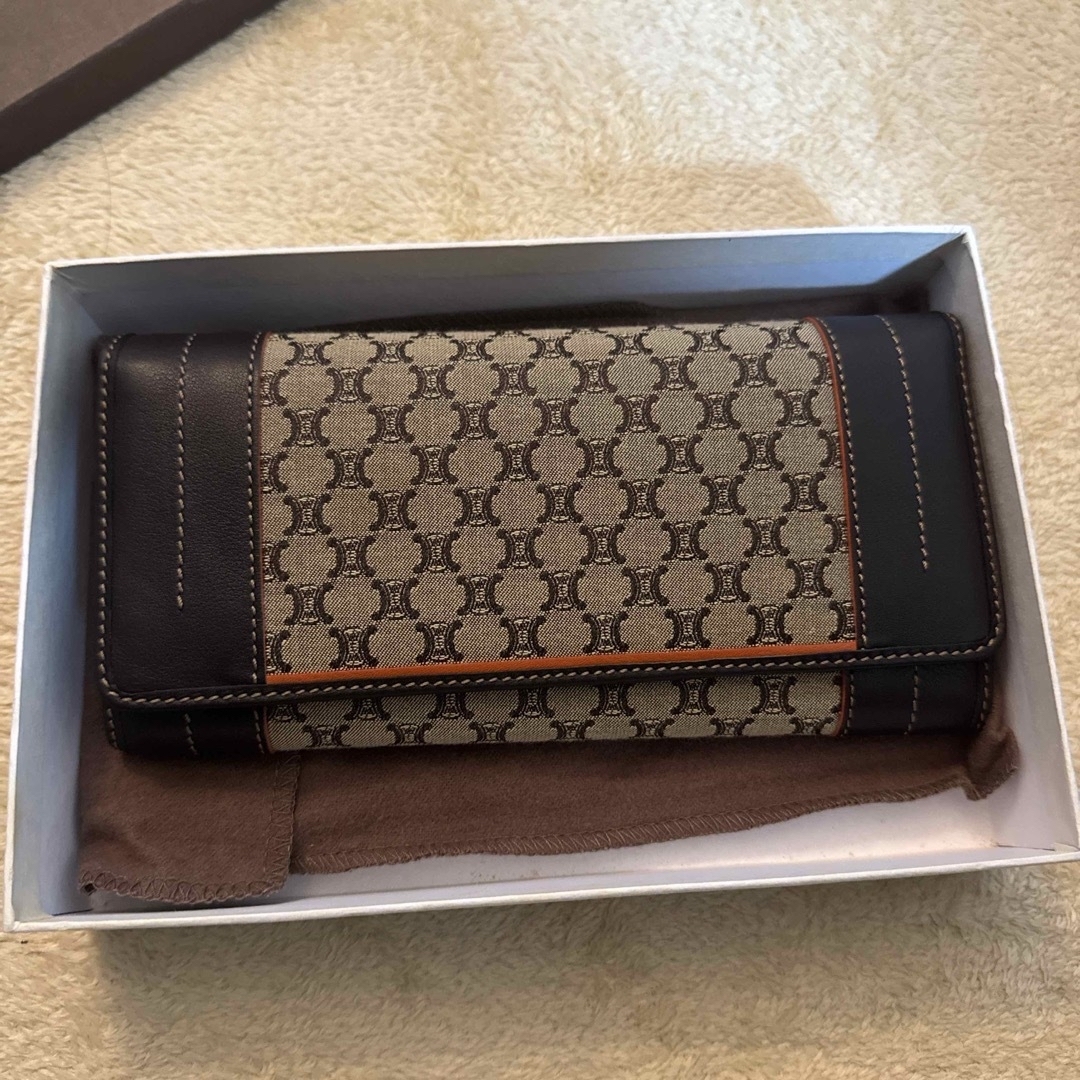 CELINE(セリーヌ)のCELINE 長財布 レディースのファッション小物(財布)の商品写真