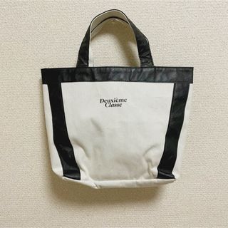 DEUXIEME CLASSE(エコバッグ)のフリマアイテム一覧 DEUXIEME CLASSE(エコバッグ)のフリマアイテム一覧