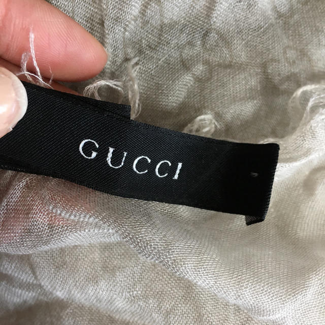 Gucci(グッチ)の期間限定値下げ！GUCCIのスカーフ♫ レディースのファッション小物(バンダナ/スカーフ)の商品写真