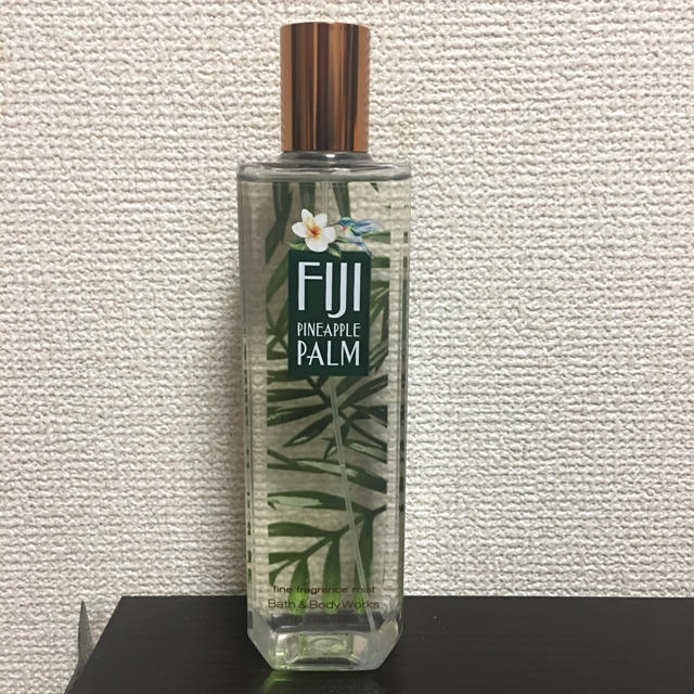 Bath & Body Works(バスアンドボディーワークス)のフレグランスミスト★フィジーパイナップルパルム コスメ/美容の香水(その他)の商品写真