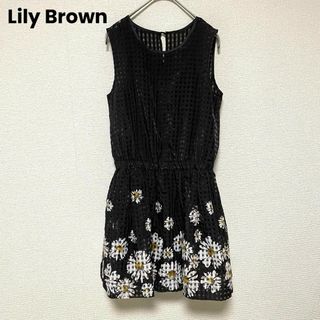 Lily Brown - LILY BROWN(リリー ブラウン) フロント Lily Brown - LILY BROWN(リリー ブラウン) フロント