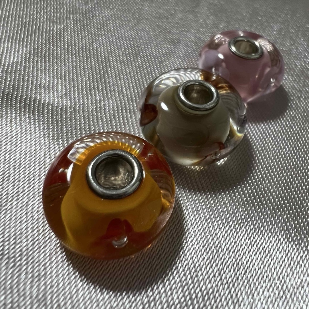 TROLLBEADSトロールビーズ　３点セット レディースのアクセサリー(チャーム)の商品写真