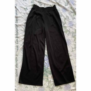 FOXEY(パンツ ・ ブルー・ネイビー/青色系)のフリマアイテム一覧 FOXEY(パンツ ・ ブルー・ネイビー/青色系)のフリマアイテム一覧