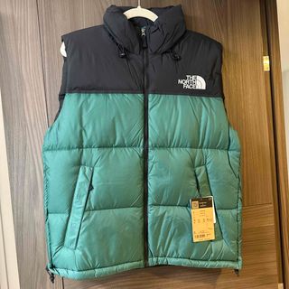 THE NORTH FACE(ダウンベスト ・ グリーン・カーキ/緑色系)の THE NORTH FACE(ダウンベスト ・ グリーン・カーキ/緑色系)の
