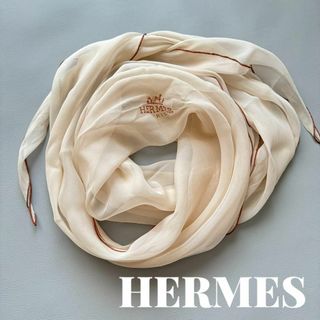 HERMES - HERMES エルメス シフォンスカーフ 三角 菱形 シルク HERMES - HERMES エルメス シフォンスカーフ 三角 菱形 シルク
