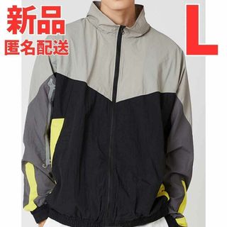 Design Tshirts Store graniph(ナイロンジャケット)のフリマ Design Tshirts Store graniph(ナイロンジャケット)のフリマ