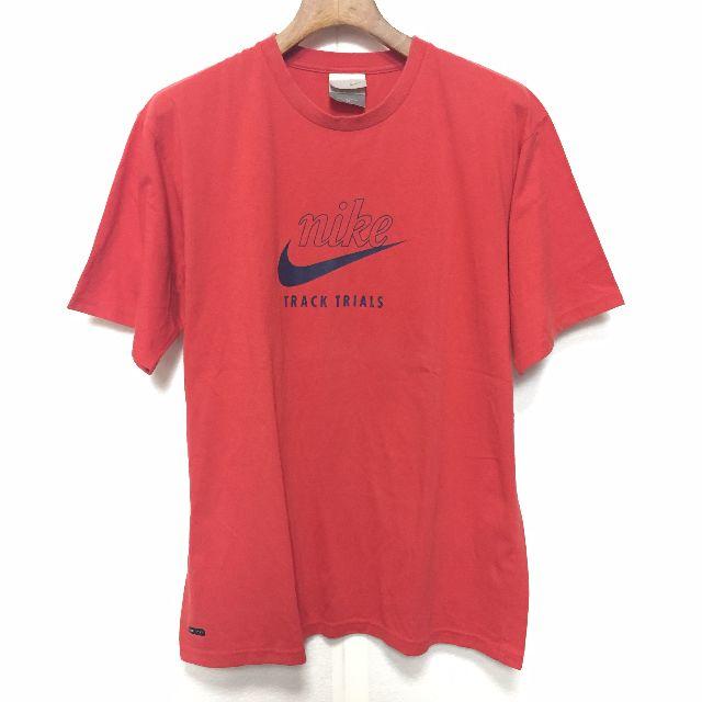 NIKE(ナイキ)の『NIKE』ロゴ＋スウォッシュ デザインTee メンズのトップス(Tシャツ/カットソー(半袖/袖なし))の商品写真