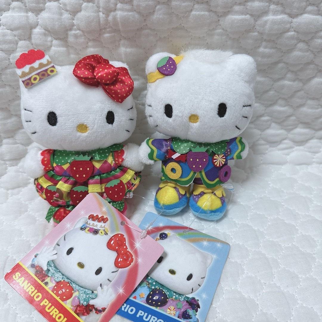サンリオ(サンリオ)のサンリオピューロランド限定❣️ハローキティ ダニエル マスコット レトロ エンタメ/ホビーのおもちゃ/ぬいぐるみ(キャラクターグッズ)の商品写真