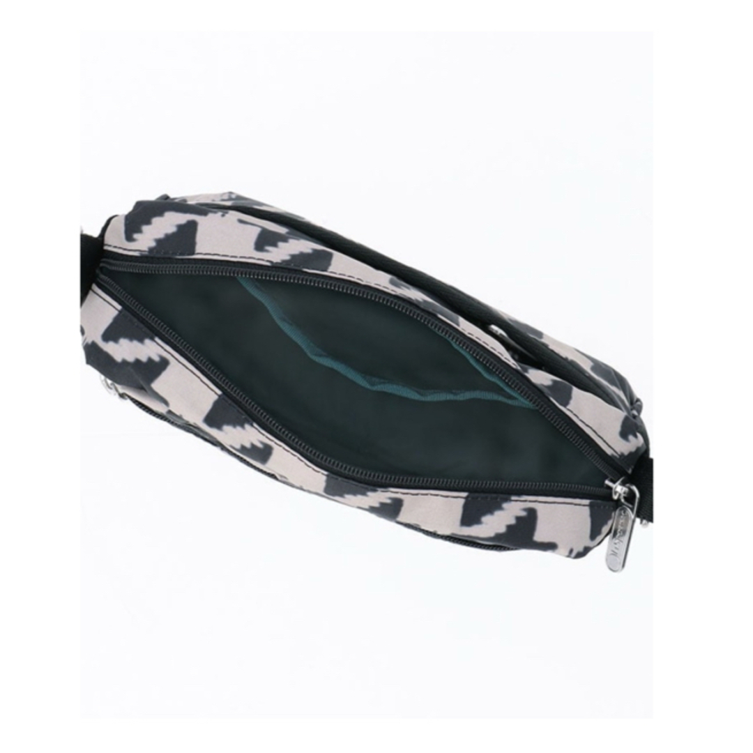 LeSportsac(レスポートサック)の新品未使用レスポートサック　ポーチスリムフォンショルダーバック斜め掛け肩かけ レディースのバッグ(ショルダーバッグ)の商品写真