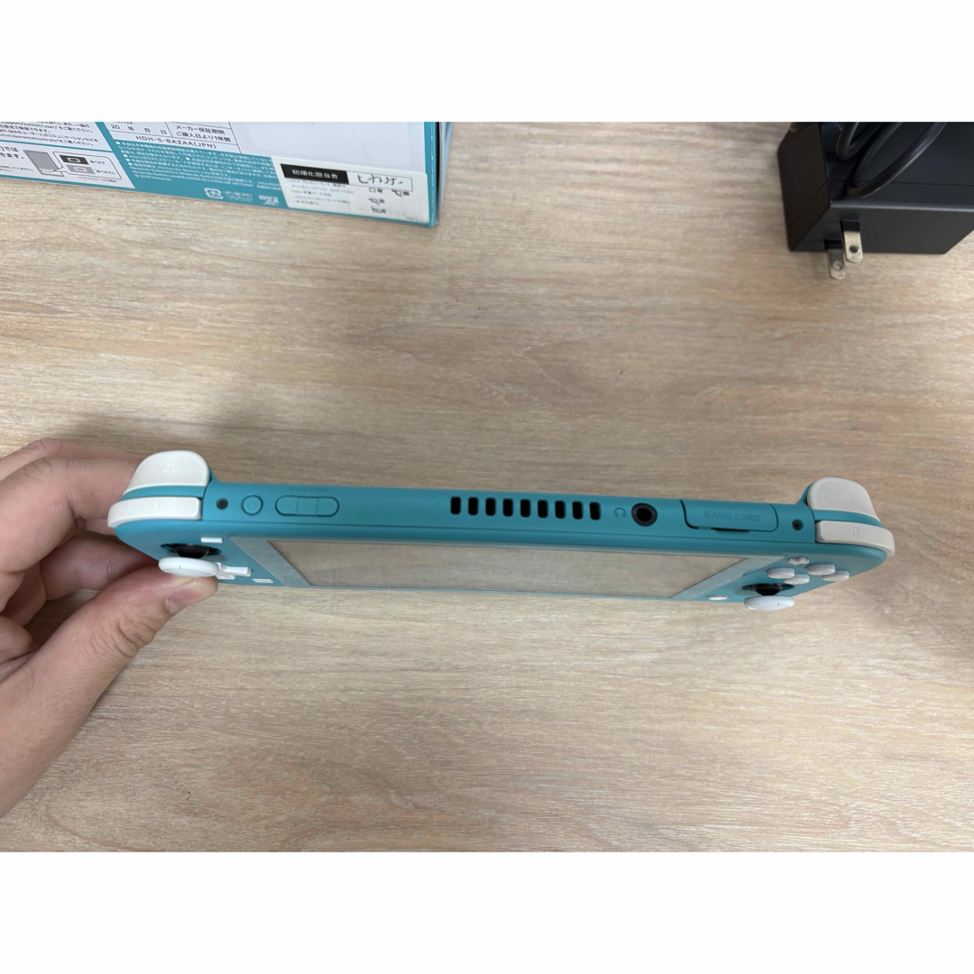 Nintendo Switch(ニンテンドースイッチ)のNintendo Switch  Lite ターコイズ エンタメ/ホビーのゲームソフト/ゲーム機本体(家庭用ゲーム機本体)の商品写真