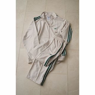 adidas - 【希少2XO、スリーブロゴ】adidasトラックジャケット adidas - 【希少2XO、スリーブロゴ】adidasトラックジャケット