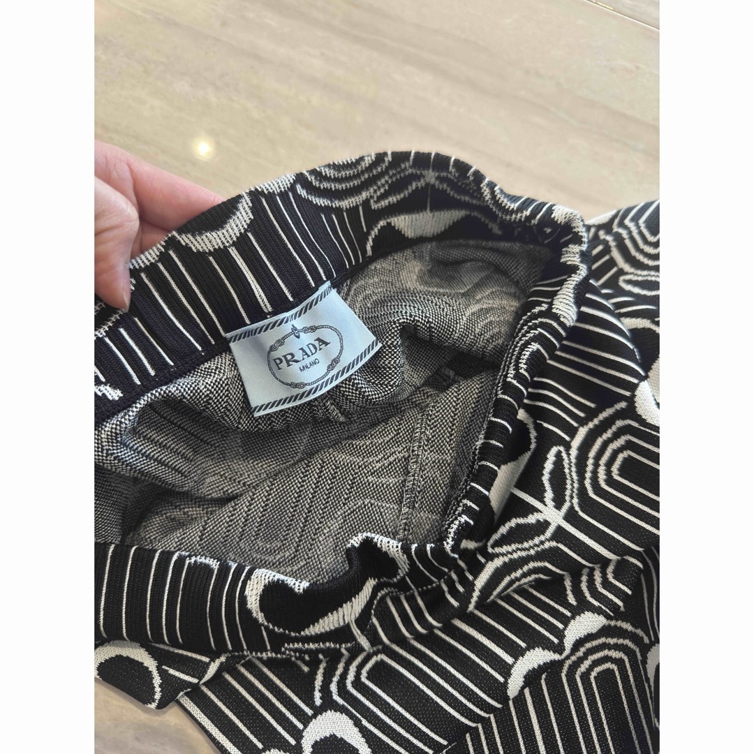 ファッション PRADA - PRADA レギンス 柄レギンス 未使用 レディースの通販 by レッグウェア