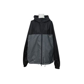 PRADA - PRADA BLACK PINK JENNIE着 アノラックパーカー E4390の PRADA - PRADA BLACK PINK JENNIE着 アノラックパーカー E4390の