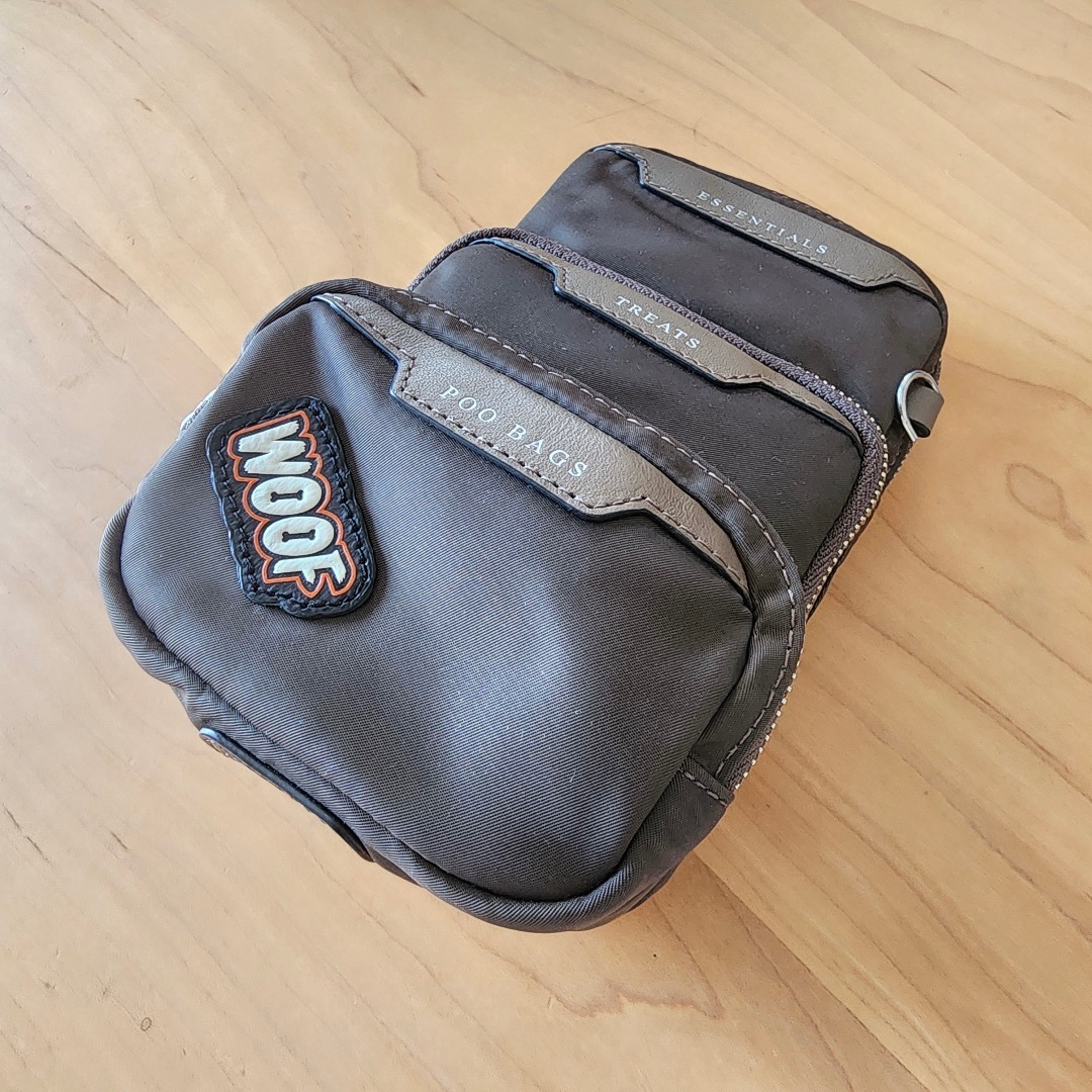 購入証明あり☆ANYA HINDMARCH スマホ・財布ショルダー