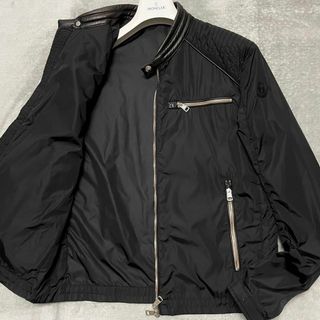MONCLER(ナイロンジャケット ・ ブラック/黒色系)のフリマ MONCLER(ナイロンジャケット ・ ブラック/黒色系)のフリマ