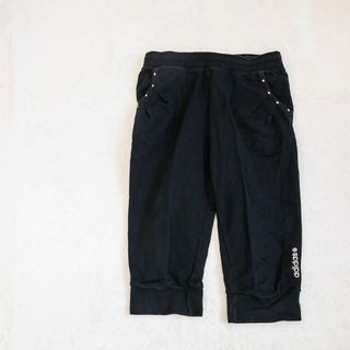 アディダス(adidas)の【アディダス】クロップドパンツ 黒 スウェット ジャージ ロゴ刺繍 ジム M(カジュアルパンツ)