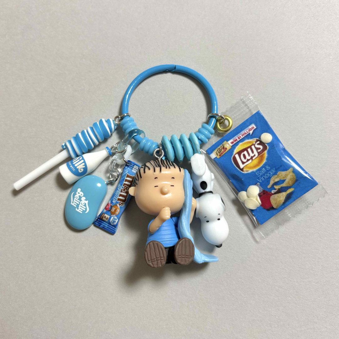 SNOOPY(スヌーピー)のじゃらじゃらキーホルダー🛏️男の子 ハンドメイドのアクセサリー(キーホルダー/ストラップ)の商品写真