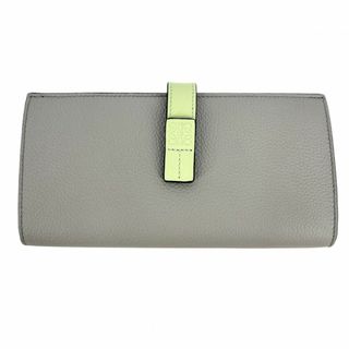 LOEWE(財布 ・ グリーン・カーキ/緑色系)のフリマアイテム一覧 LOEWE(財布 ・ グリーン・カーキ/緑色系)のフリマアイテム一覧