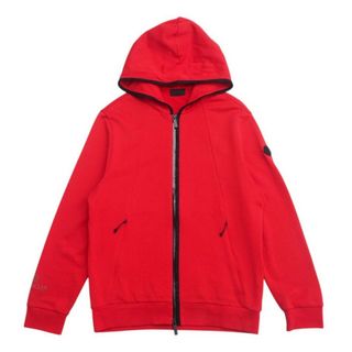 MONCLER(パーカー ・ レッド/赤色系)のフリマアイテム一覧 MONCLER(パーカー ・ レッド/赤色系)のフリマアイテム一覧
