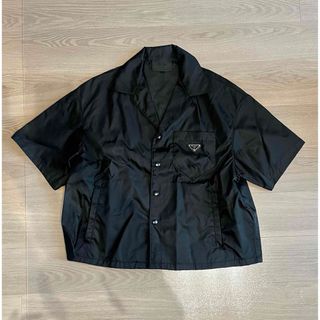 PRADA(ナイロン ・ シャツ)のフリマアイテム一覧 PRADA(ナイロン ・ シャツ)のフリマアイテム一覧