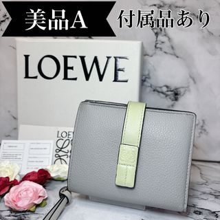 LOEWE(チェック ・ 財布)のフリマアイテム一覧 LOEWE(チェック ・ 財布)のフリマアイテム一覧