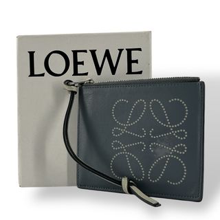 LOEWE - 【極美品】LOEWE ロエベ エンボス アナグラム コイン LOEWE - 【極美品】LOEWE ロエベ エンボス アナグラム コイン