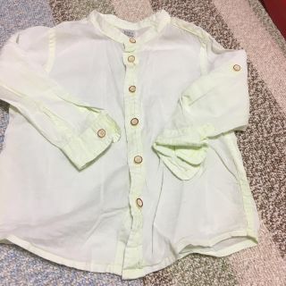 ザラキッズ(ZARA KIDS)のザラ 薄い蛍光イエローシャツ サイズ86(シャツ/カットソー)