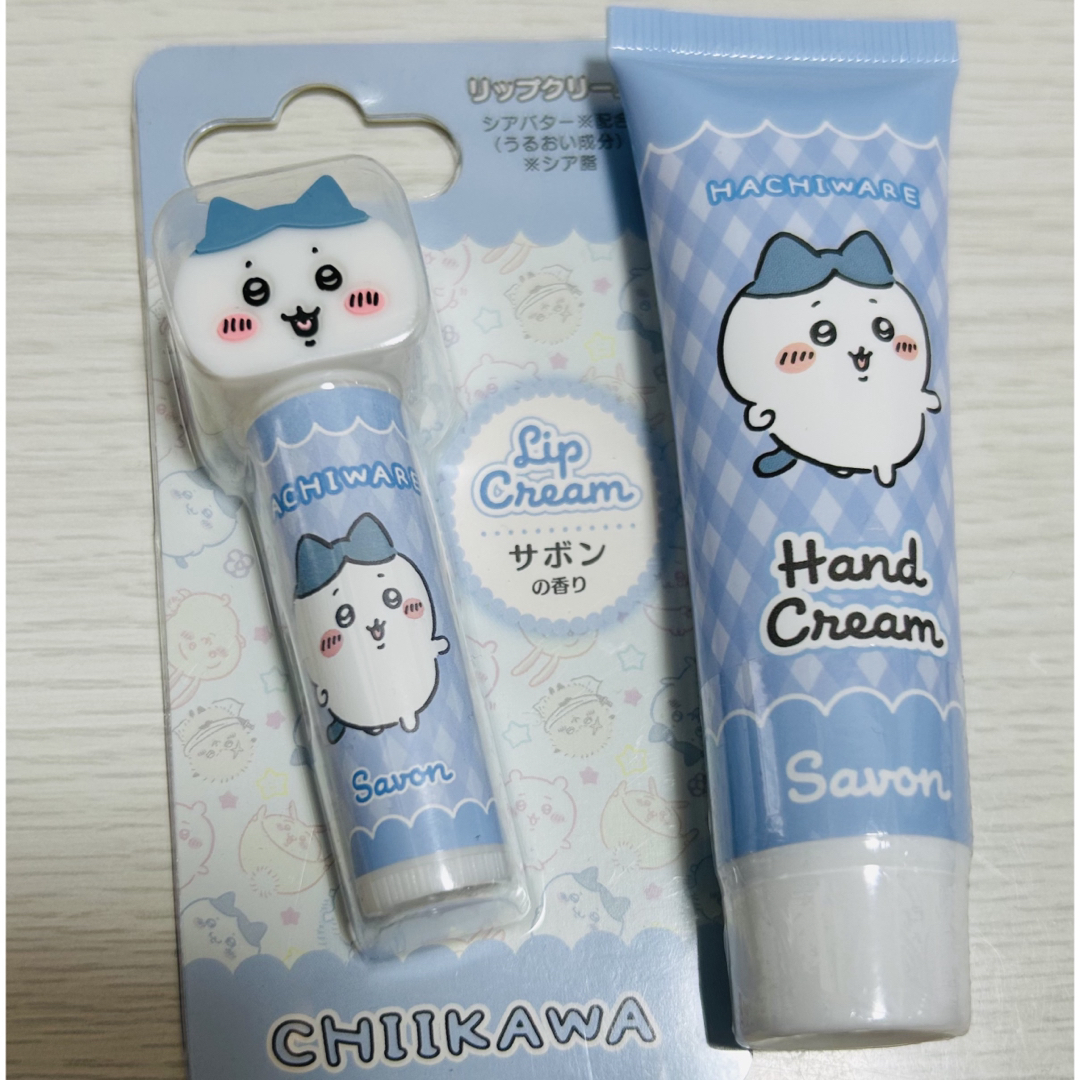 ちいかわ マスコットリップクリーム ハンドクリーム ハチワレ コスメ/美容のスキンケア/基礎化粧品(リップケア/リップクリーム)の商品写真