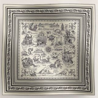 HERMES - 新品未使用 エルメス カレ65 フリンジ エプロンドール HERMES - 新品未使用 エルメス カレ65 フリンジ エプロンドール