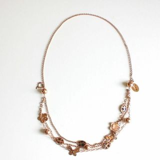 Folli Follie(フラワー ・ ネックレス)のフリマアイテム一覧 Folli Follie(フラワー ・ ネックレス)のフリマアイテム一覧
