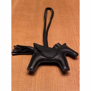 HERMES - エルメス 希少品 カデナ カタツムリ チャーム HERMES - エルメス 希少品 カデナ カタツムリ チャーム