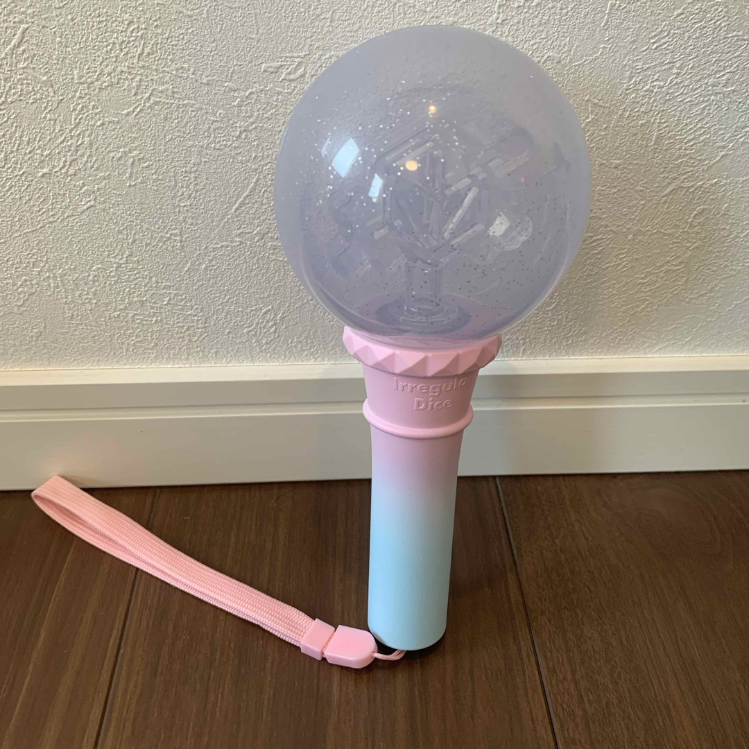 いれいす(イレイス)のいれいす ペンライト 2024 エンタメ/ホビーのタレントグッズ(その他)の商品写真