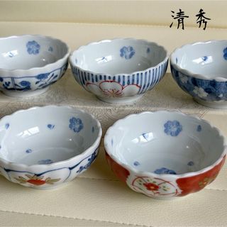 有田焼 - 第一陶器 和光園 赤絵 中皿揃 5枚セット 和皿 菊割皿 有田焼 - 第一陶器 和光園 赤絵 中皿揃 5枚セット 和皿 菊割皿