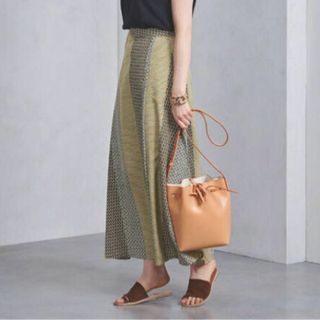 ユナイテッドアローズ(UNITED ARROWS)のUNITED ARROWS  マルチプリントラップスカート(ロングスカート)