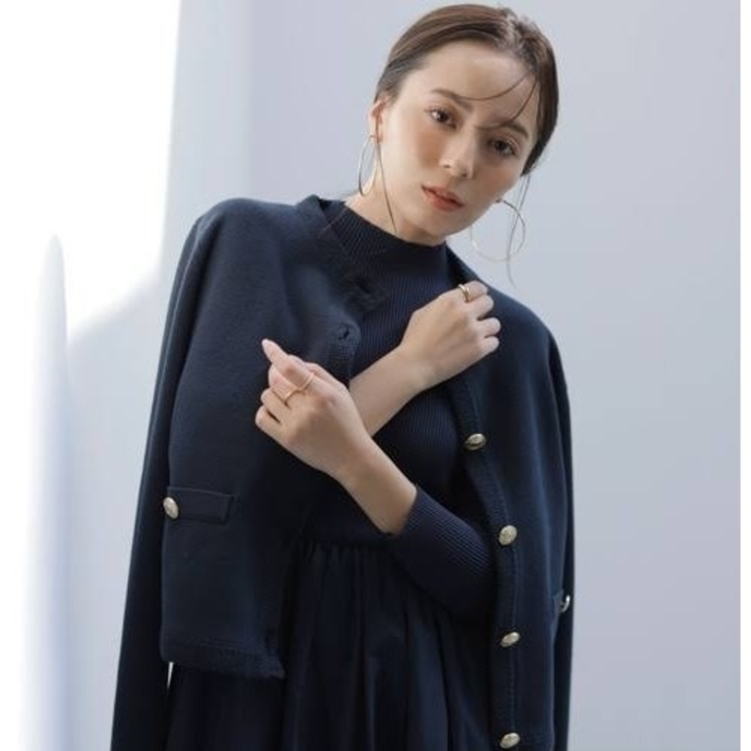 ánuans(アニュアンス)の【新品・未使用】anuans オリジナルボタンノーカラーニットジャケット レディースのジャケット/アウター(ノーカラージャケット)の商品写真