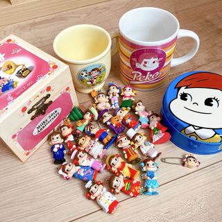 不二家 - 【コンプリート】復刻版 ミニミニペコちゃん 70th 10体 不二家 - 【コンプリート】復刻版 ミニミニペコちゃん 70th 10体