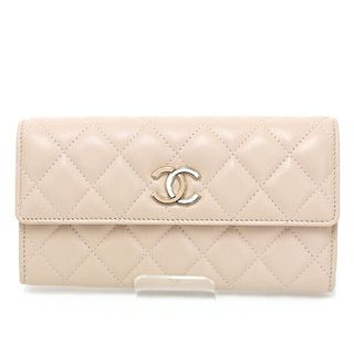 CHANEL(財布 ・ ホワイト/白色系)のフリマアイテム一覧 CHANEL(財布 ・ ホワイト/白色系)のフリマアイテム一覧