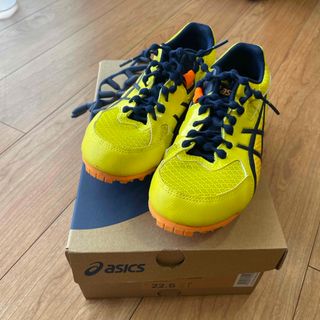 asics - 【新品Mサイズ】女子陸上ユニフォーム上下セット エンジ asics - 【新品Mサイズ】女子陸上ユニフォーム上下セット エンジ