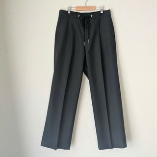 THE RERACS - 即完売! 21ss THE RERACS PLEATED EASY SLACKSの THE RERACS - 即完売! 21ss THE RERACS PLEATED EASY SLACKSの