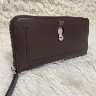 FENDI(財布 ・ ピンク/桃色系)のフリマアイテム一覧 FENDI(財布 ・ ピンク/桃色系)のフリマアイテム一覧