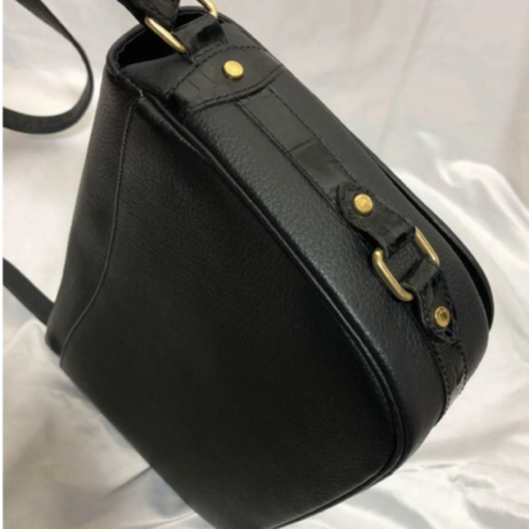 denHAMANO(デンハマノハンドバッグ)の【美品】ショルダーバッグ　傳濱野　黒　おでかけ　ビジネス　冠婚葬祭　はまの 本革 レディースのバッグ(ショルダーバッグ)の商品写真